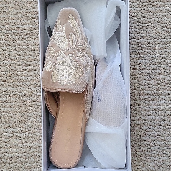 Shoes, Carolina Embroidered Mule - Picture 2 of 3